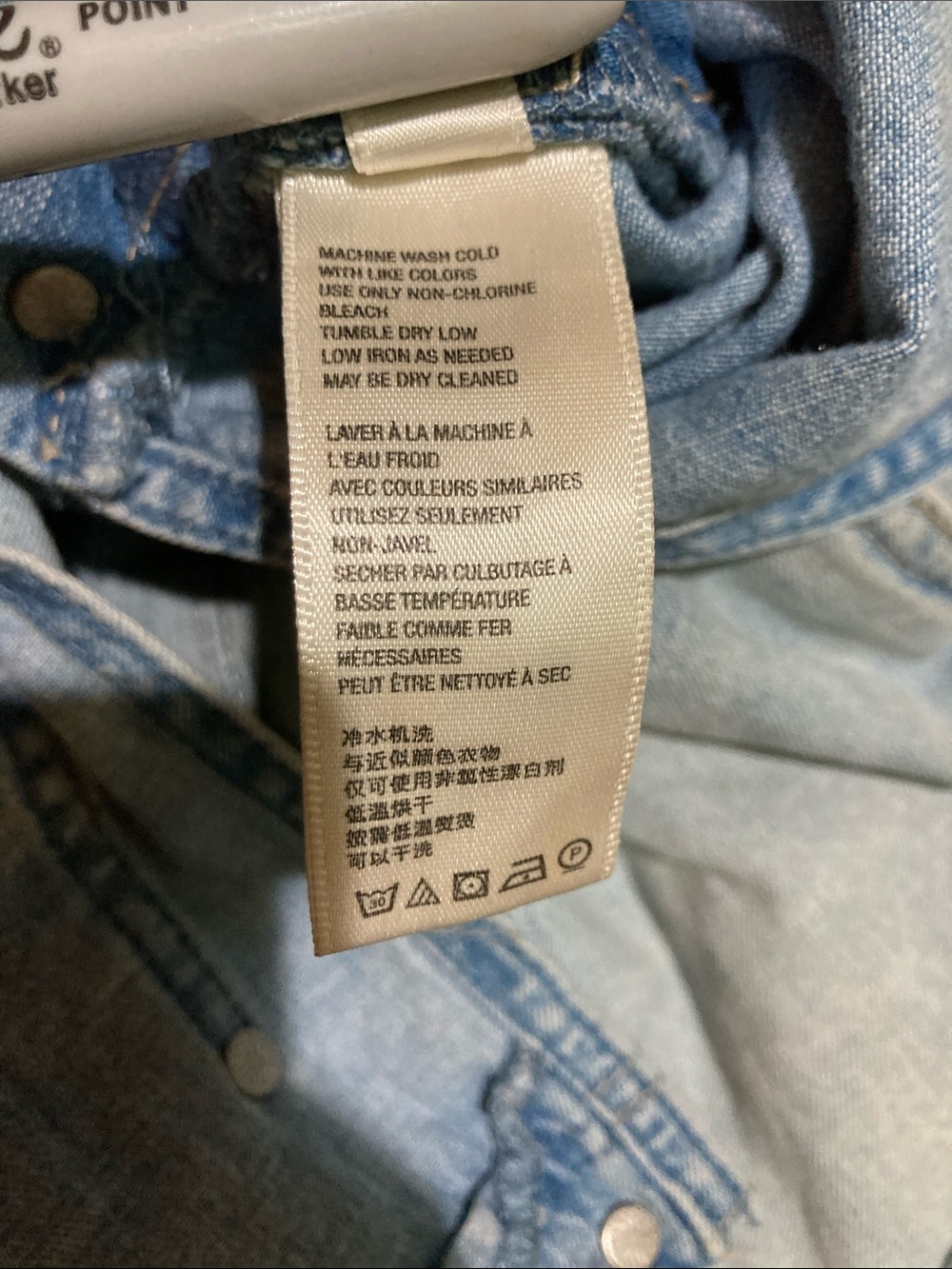 We the free light wash overall shorts!! - Picture 4 of 10